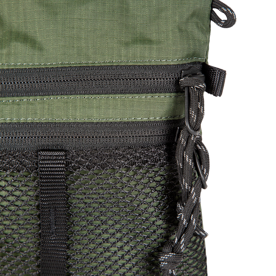 Mountain Accessory Shoulder Bag