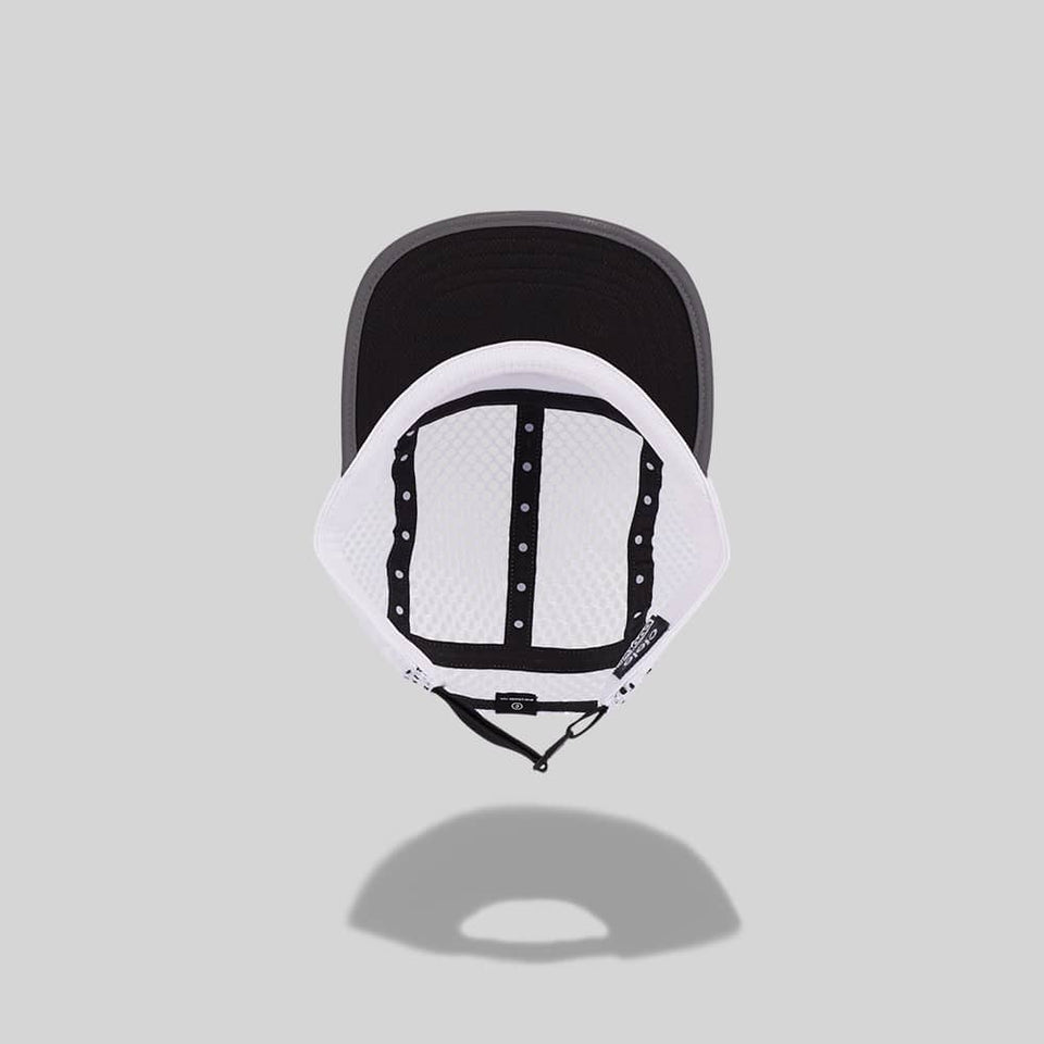 TRLCap M – Trinity – White Knight